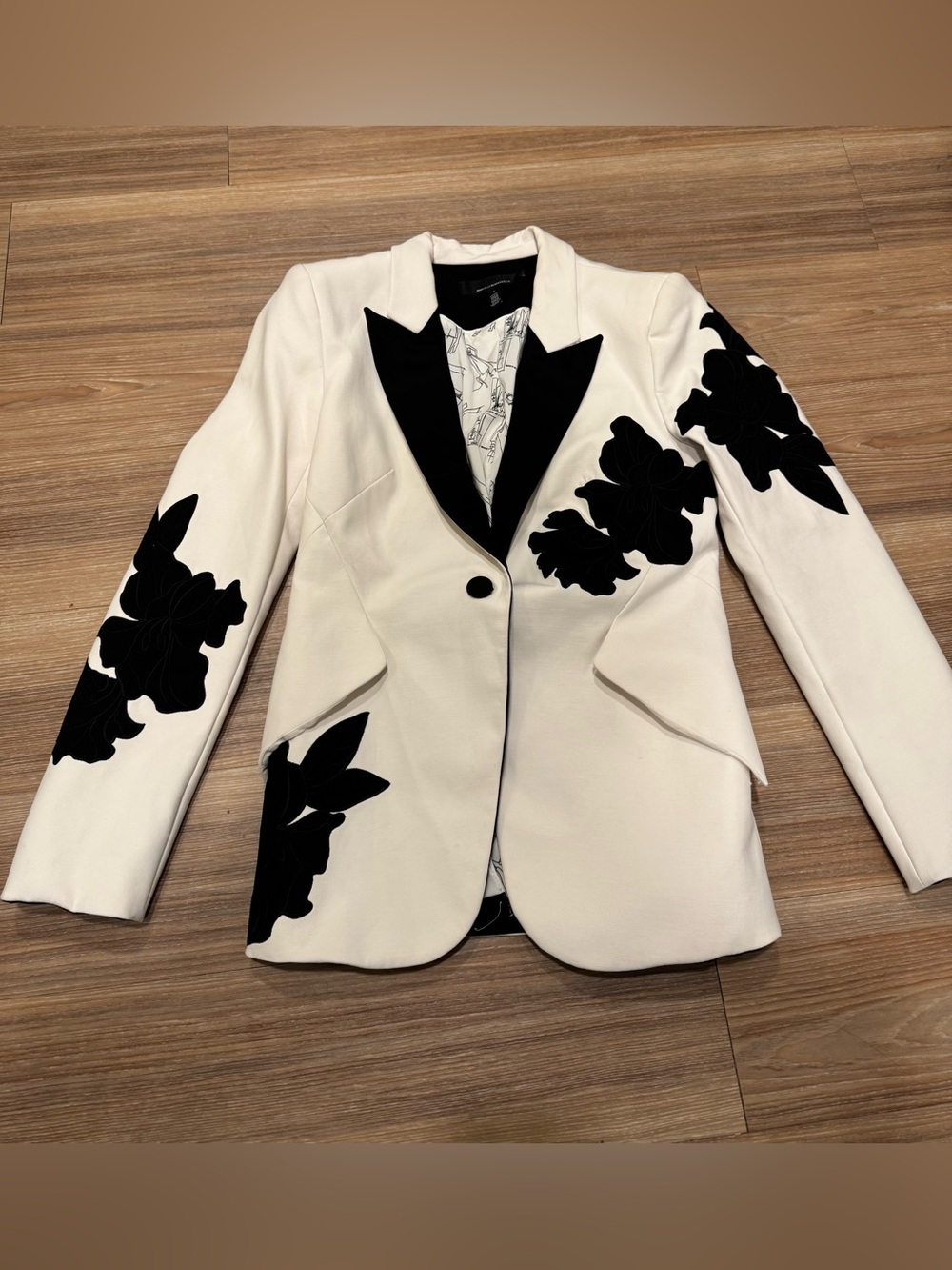 White House Black Market White Blazer with Black Floral Appliqué
